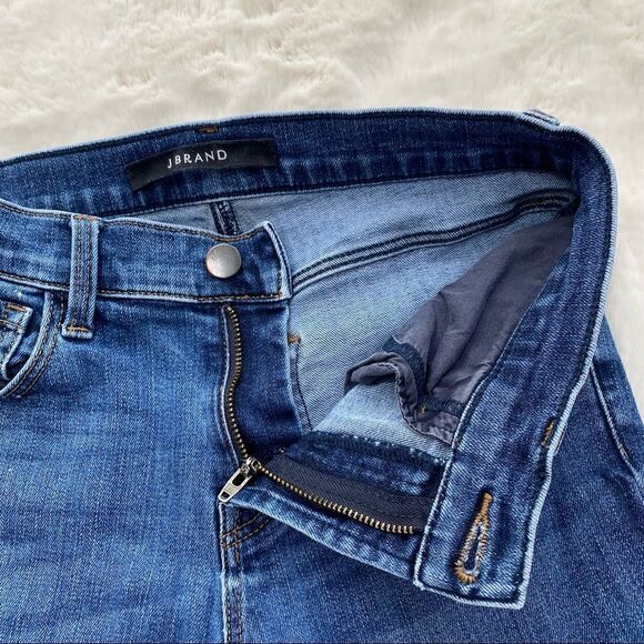 J Brand Raw Edge Asymmetrical Hem Medium Wash Skinny Jeans 25 - Picture 10 of 13